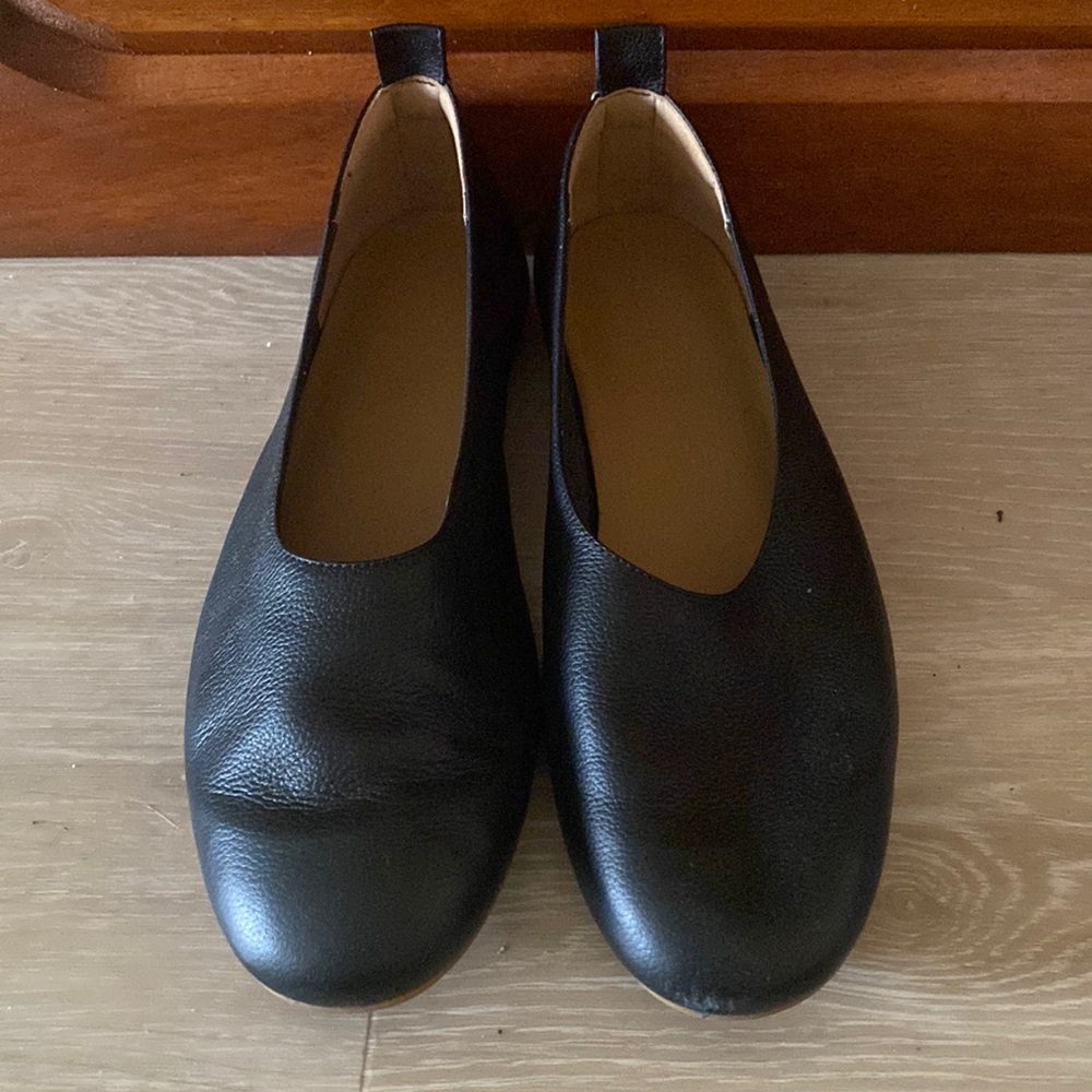 Everlane leather flats
